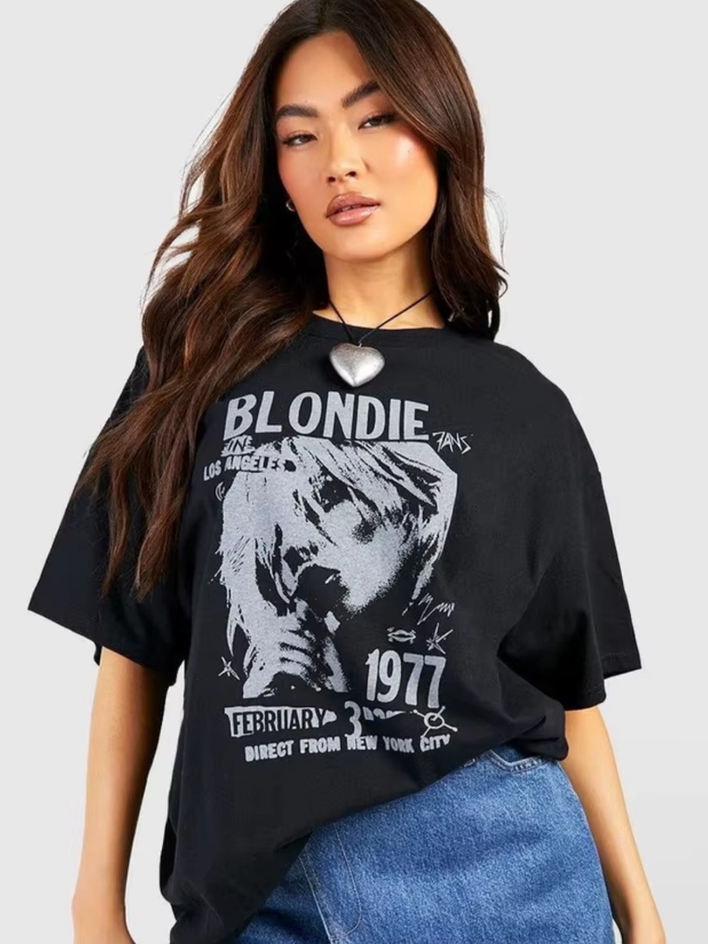 H&M Divided Blondie Graphic Tee in Black Acid Wash!